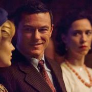 教え子と夫婦で関係を持ち大学追放…『ワンダーウーマン』原作者の型破りな人生が希代の女性ヒーローを生んだ