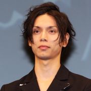 水嶋ヒロ、パパ=仮面ライダーカブト!娘のほのぼのエピソードに反響