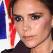 ヴィクトリア・ベッカム、長男移住で泣きっぱなし