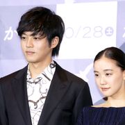 松坂桃李&蒼井優、ゲス役でため息「演じれば演じるほどに最低」