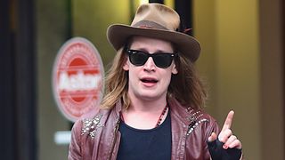 激ヤセで死亡説も流れたマコーレー・カルキンに新恋人!キュートな二人と評判