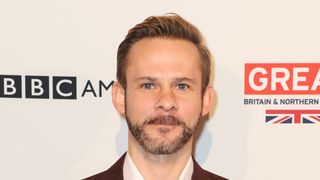 サメ襲撃から生還、殺人犯を追う!「LOST」俳優が警察ドラマ主演