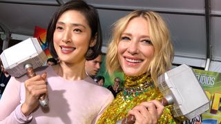 死の女神役！天海祐希＆ケイト・ブランシェットが美の競演