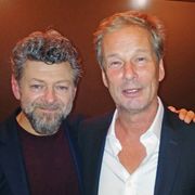 『猿の惑星』アンディ・サーキス、初監督作は『ブリジット・ジョーンズ』製作者の両親を描いた衝撃の実話