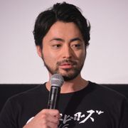 山田孝之、お酒の誘惑には勝てず…