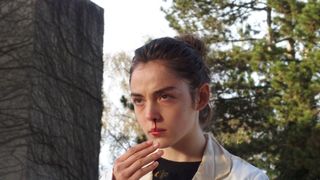 血生臭い新入生シゴキでベジタリアン→食人へ変わっていく女の子!問題作『RAW』2月日本公開