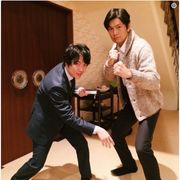 神木隆之介、靴べらで!? 『るろうに剣心』宗次郎ポーズに反響