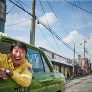 韓国・悲劇の事件を伝えたドイツ人記者と平凡な市民…『タクシー運転手』公開決定