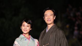 堺雅人＆高畑充希が“奉納上映”鎌倉・鶴岡八幡宮で