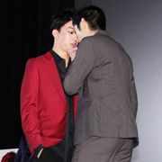 健太郎&山田裕貴、超密着でガン飛ばす!気合のヤンキー歩き披露