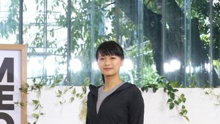 榮倉奈々、出産後初の公の場で変わらぬスタイル！