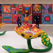 草間彌生、特別巡回展がニューヨークで開催中
