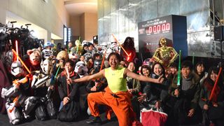 『スター・ウォーズ』カウントダウンで盛大に上映スタート!最後のジェダイ前夜祭にファン殺到