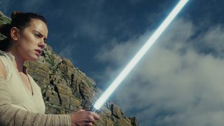 スター・ウォーズ新作、歴代2位の北米週末興収！2億ドル超