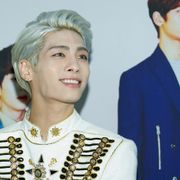 全て辞めてでも…SHINeeジョンヒョンさんの死 公式発表にファン沈痛