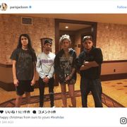 最年少が大人になってる…マイケル・ジャクソンさん娘、弟とのレア写真公開