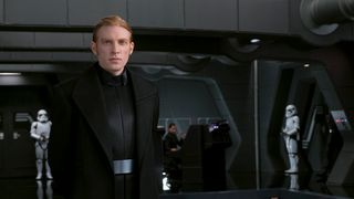 『スター・ウォーズ』真の愛されキャラは彼だ?ハックス将軍の受難