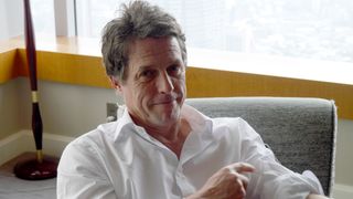 ヒュー・グラント、1年で俳優辞めるつもりだった　シニカルな俳優論