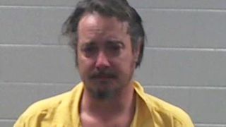 DVで逮捕 「サンフランシスコの空の下」俳優
