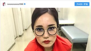 平野ノラ、メガネ先輩そっくり！「完成度高すぎ」と大反響