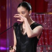 蒼井優、最優秀主演女優賞!初受賞に涙のスピーチ
