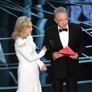 まさかの抜擢!アカデミー賞“誤発表”騒動の2人が今年も作品賞プレゼンターに?
