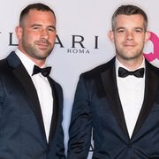 「クワンティコ」俳優、同性の恋人と婚約