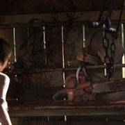 怖すぎ注意!殺人鬼レザーフェイスの少年時代…日本版予告編