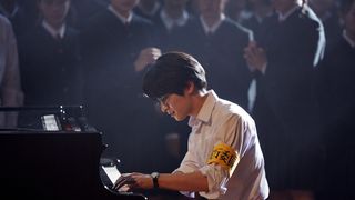 知念侑李のピアノ演奏姿が美しい…『坂道のアポロン』特別映像