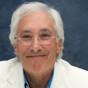 テレビドラマ界の先駆者、スティーヴン・ボチコーさん死去
