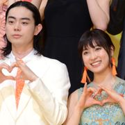 土屋太鳳、初対面の菅田将暉にグイグイ!? 役の前髪への意見求める