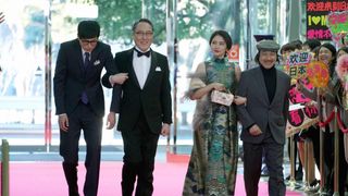 月9で“冬彦さん”と“涼ちゃん”初対面!佐野史郎、東出昌大に「親近感」