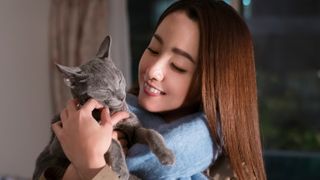 沢尻エリカ&吉沢亮がダンス!犬童一心『猫は抱くもの』予告編