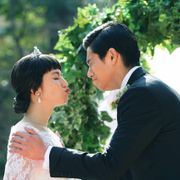長澤まさみ、ウエディングドレス姿で東出昌大と誓いのキス!?「コンフィデンスマンJP」