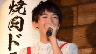『焼肉ドラゴン』の新星・大江晋平、真木よう子ら3姉妹に「いい匂いがする」