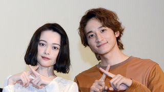玉城ティナ＆小関裕太、過激ミッションシーンに苦戦！『わたしに××しなさい！』