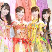 ももクロ10周年を記念した展覧会がオープン!