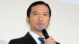 俳優・長瀬智也を『空飛ぶタイヤ』監督が絶賛!「アイドルに戻らなくていい」