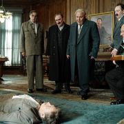 ロシアで上映禁止のブラックコメディー『スターリンの葬送狂騒曲』予告編公開