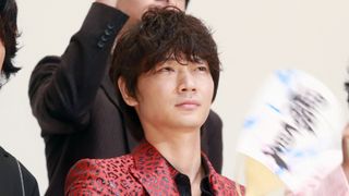綾野剛、役者として生まれ変わった!『パンク侍』初日に感無量