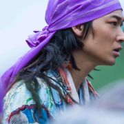 綾野剛『パンク侍、斬られて候』は衣装にも注目!