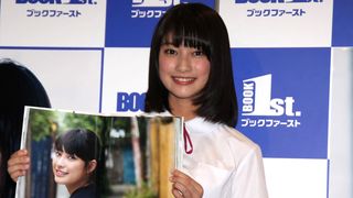 玉田志織、1st写真集は制服の写真がお気に入り！