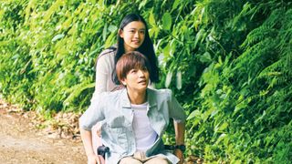 岩田剛典×杉咲花、キス寸前!『パーフェクトワールド』予告映像