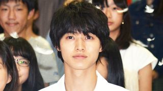山崎賢人、初の医師役に自信!じっくり時間かけて作り上げた