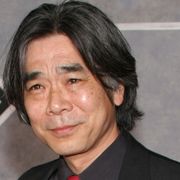『バイオハザードIV』『ピクセル』出演 デニス・アキヤマさん死去 66歳