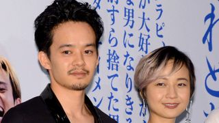 池松壮亮、知らない人の毛を食べさせられ…『君が君で君だ』衝撃の撮影秘話