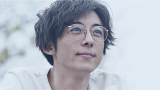 高橋一生、ガチ寝！『嘘を愛する女』メイキング映像