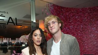 エージェント・オブ・シールド女優、人気YouTuberとのデートを認める