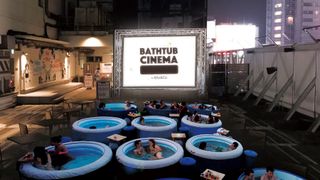 バスタブに浸かって映画観賞！「BATHTUB CINEMA」渋谷で開催！