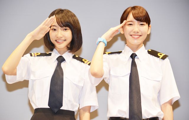 息ぴったりの武田玲奈と飯豊まりえ